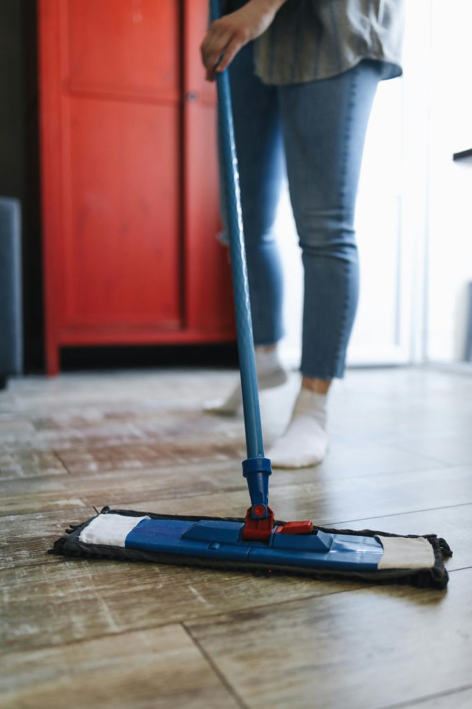 Maximising Efficiency with Professional Floor Cleaning Equipment